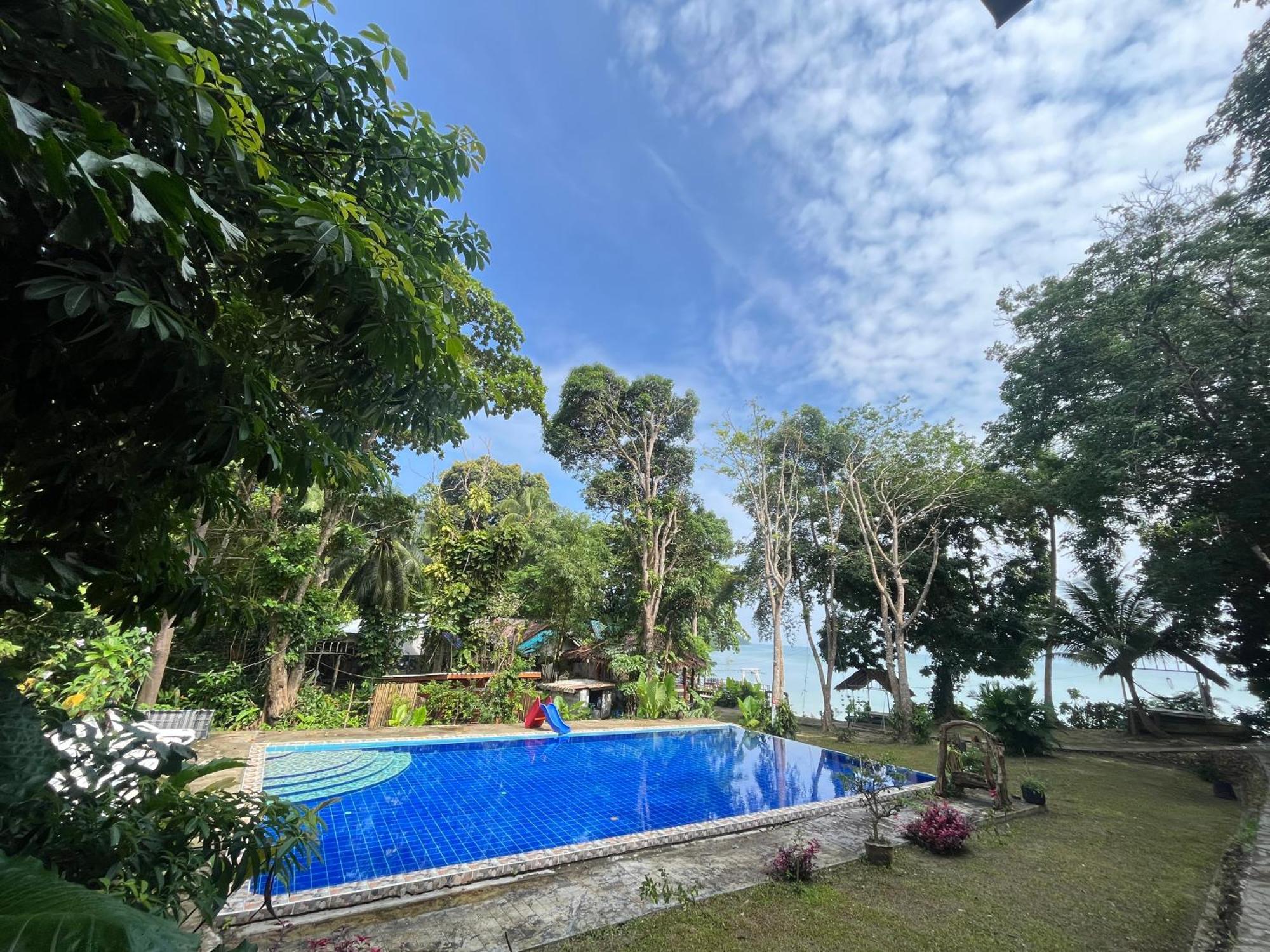 Koh Mook Garden Beach Resort Exterior photo