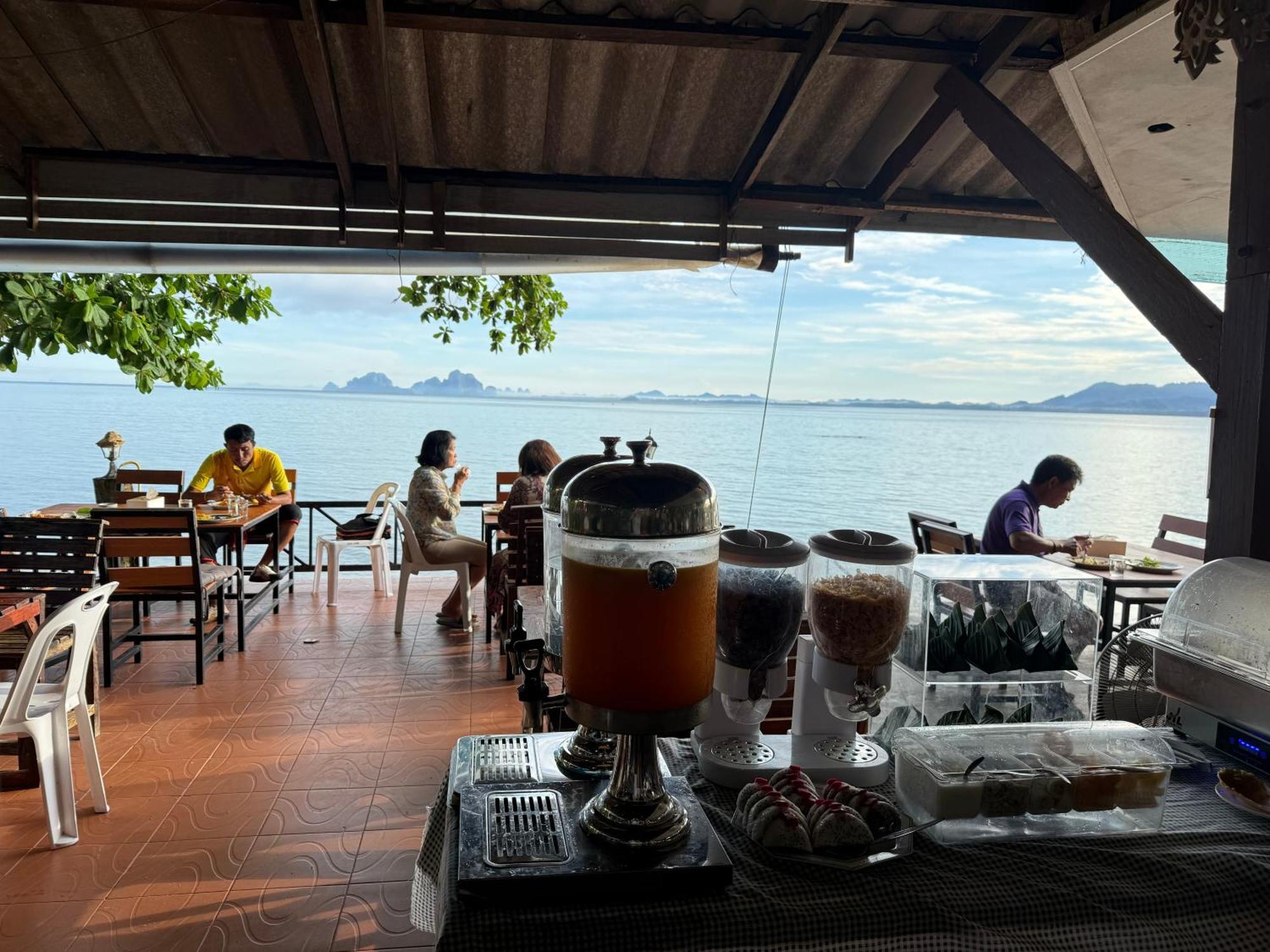 Koh Mook Garden Beach Resort Exterior photo